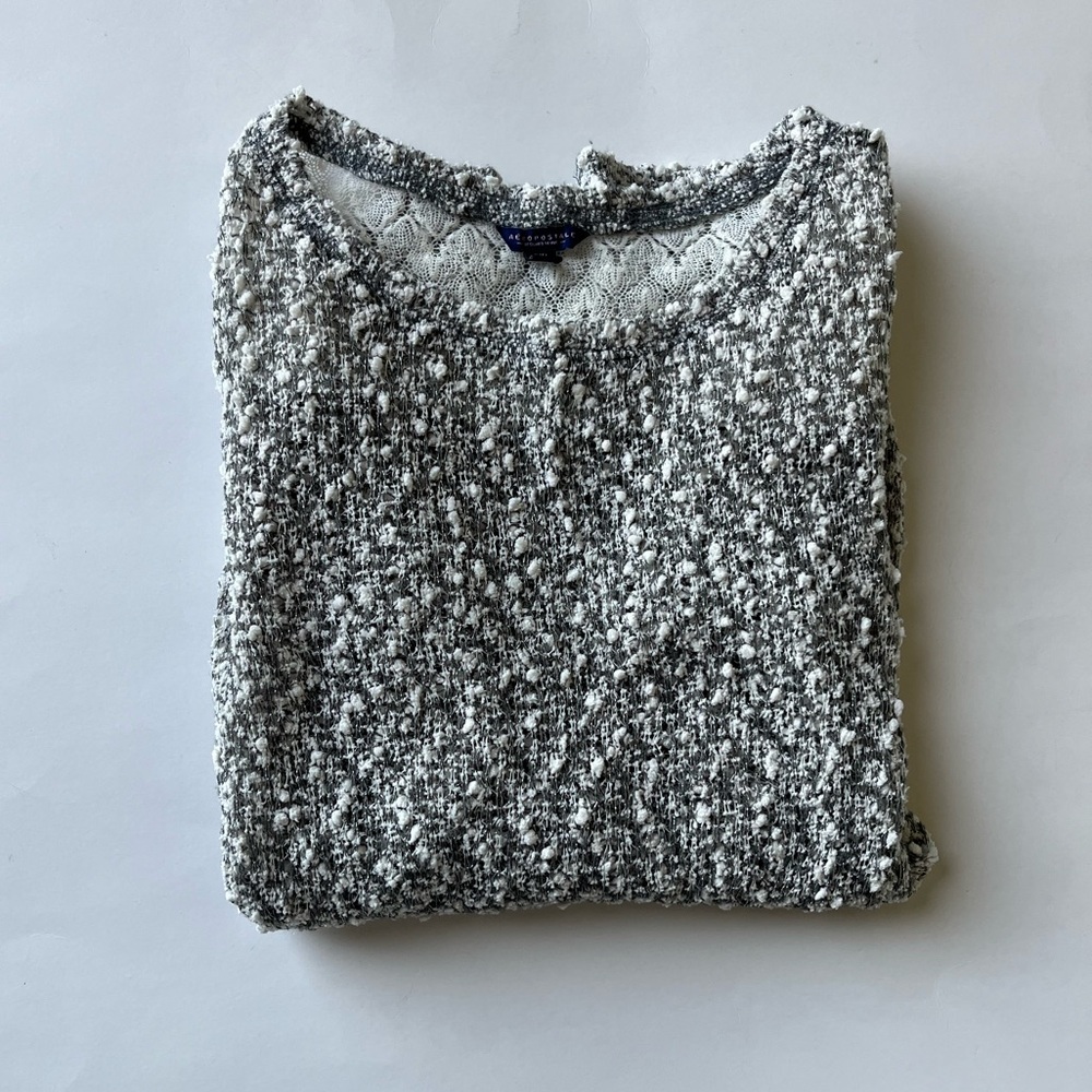 Aeropostale White and Silver Textured Sweater